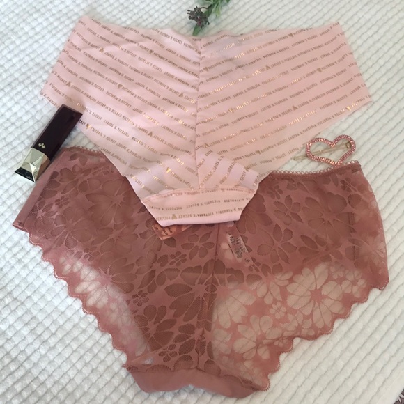 Victoria secret panties - Picture 2 of 4